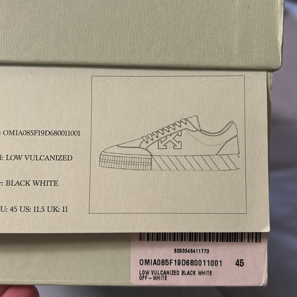 OFF White Virgil Abloh Low Vulcanized Black Sneakers. Nearly new. Size 45. - Picture 4 of 17